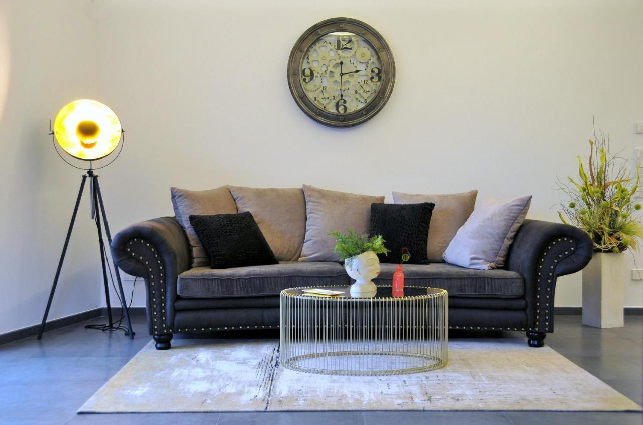 Ruhige Ferienwohnung Mit Garten Und Garage In Privatvilla Marlengo Kültér fotó